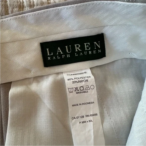 Vintage Ralph Lauren Light Gray Pleated and Cuffed Trousers 90s Minimalist 36” - Picture 8 of 10